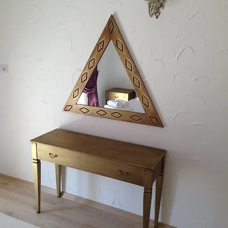 Bed & Breakfast Alaris Alaçatı