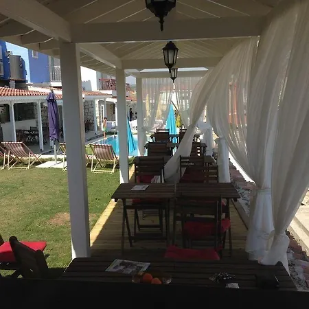 Alaris Αλακάτι