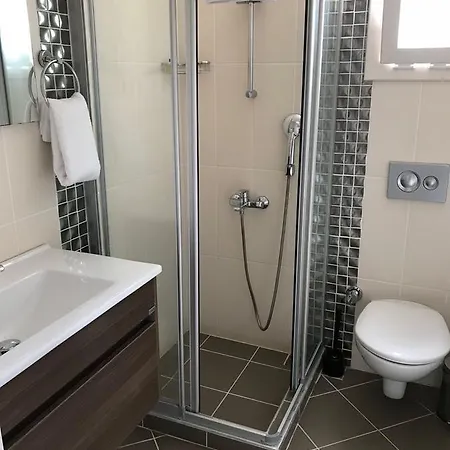 Alaris Bed and Breakfast