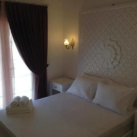 Alaris 2* Alacati