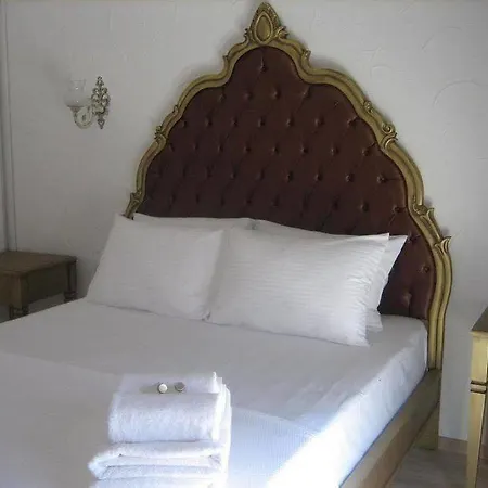 Bed and Breakfast Alaris 3*